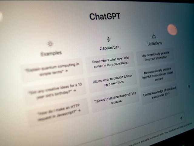 ChatGPT Ads Explained - Marketers Aura
